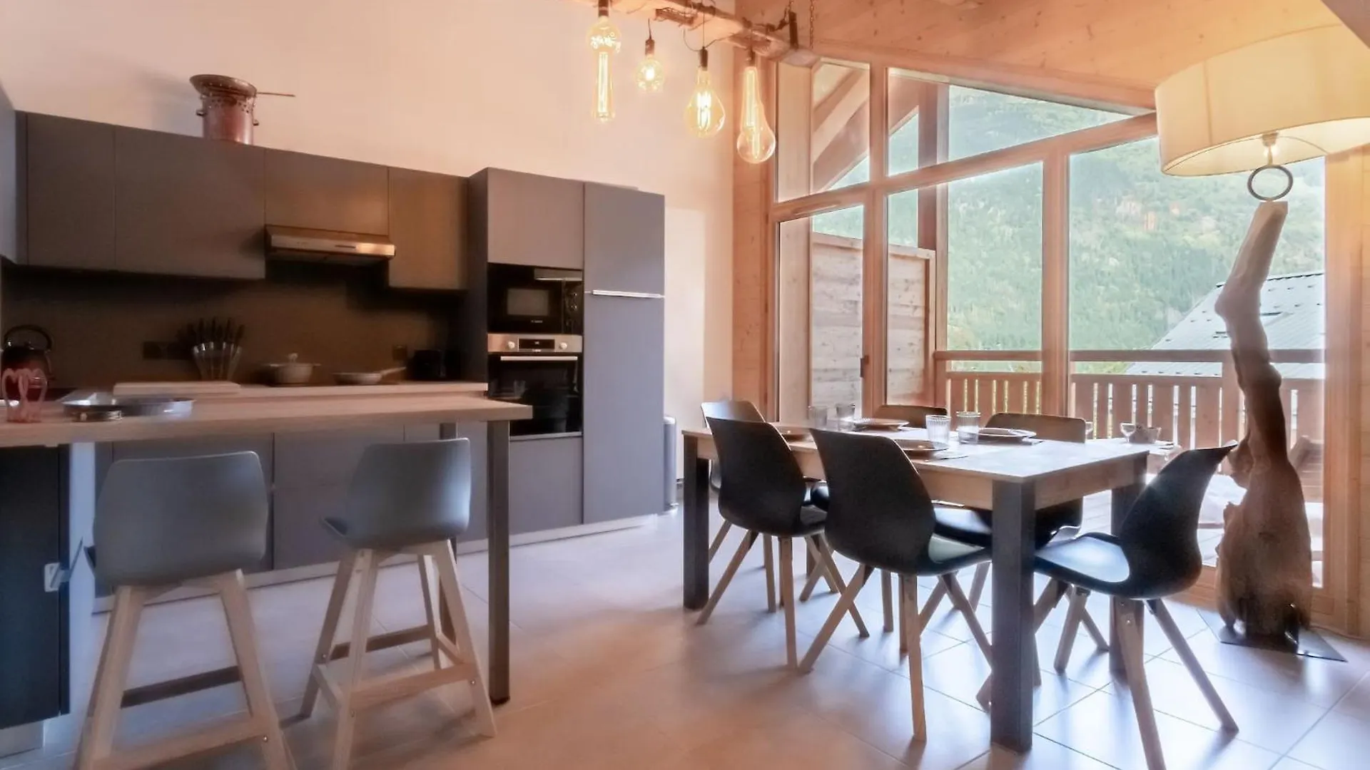 Terra Losa 2 - Quiet And Modern Apartment - City Center Лез-Уш